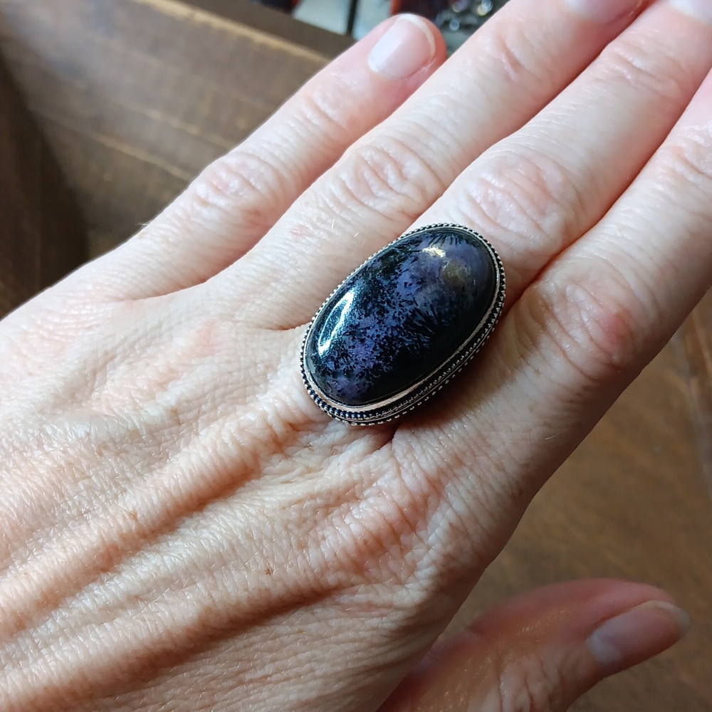 Hand Crafted Purple Cheroite Stone Ring Size 9.5 Marked 925 - Picture 3 of 5